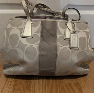 Vintage Coach Kisslock Carryall